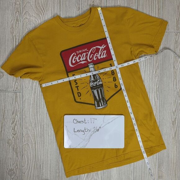 Coca Cola Women’s Small Yellow Short Sleeve T-Shirt Top - Picture 5 of 6